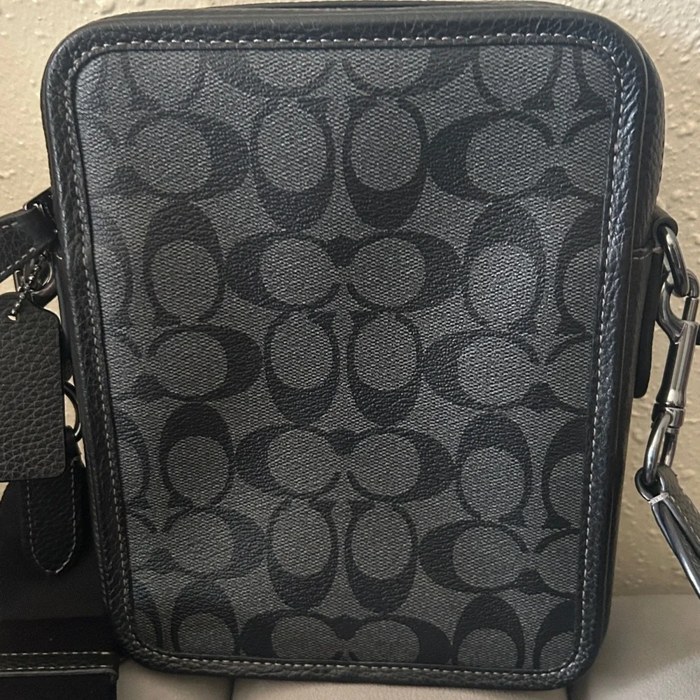 Coach bag - Picture 2 of 7